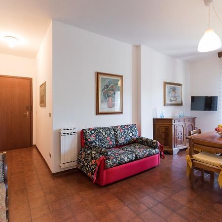 Comfort Beach House Marina di Massa Extérieur photo